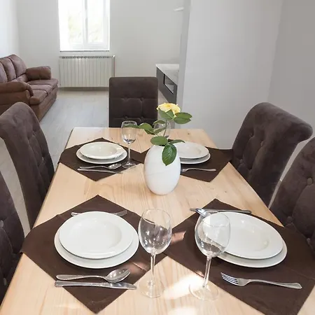 Svemir Apartment