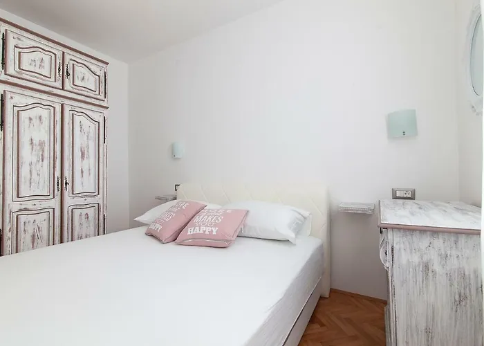 Apartman Svemir Primosten